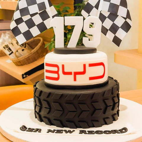 3d-coorporate-cake for 179 BYD